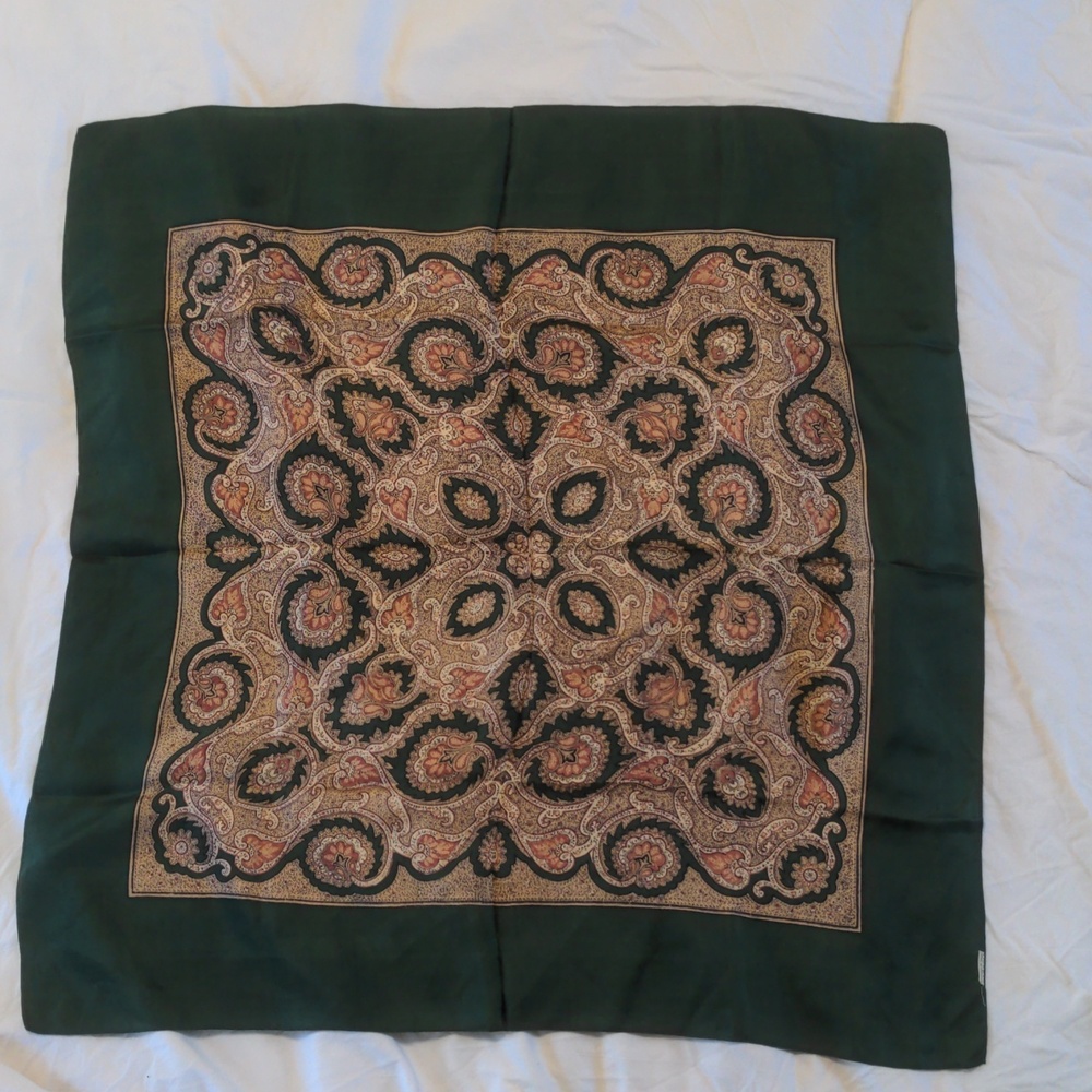 DESIGNER Liberty of London vintage scarf